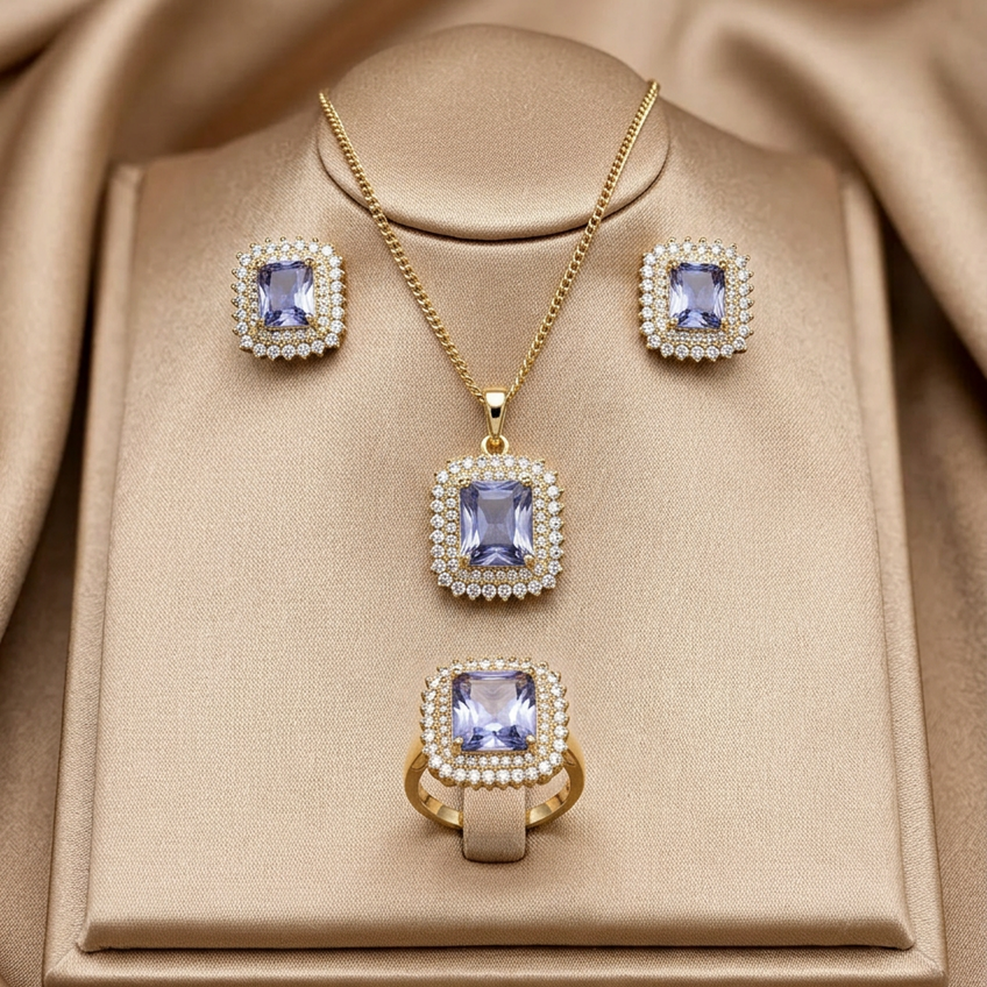 Royal Gold 5-Piece Jewelry Bundle