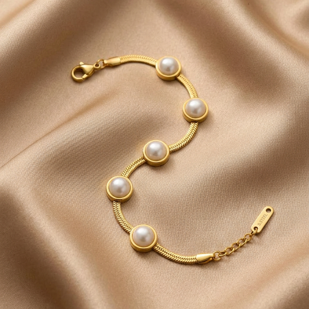 Moti Herringbone Anti-Tarnish Bracelet